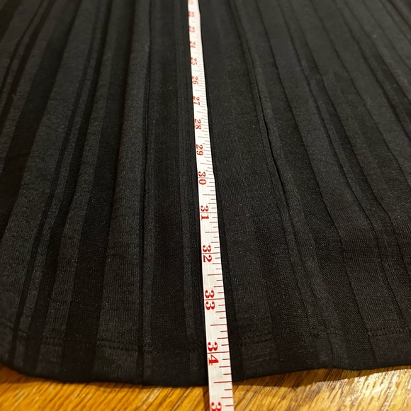 GAP Black Ribbed Mini Dress - Picture 7 of 7